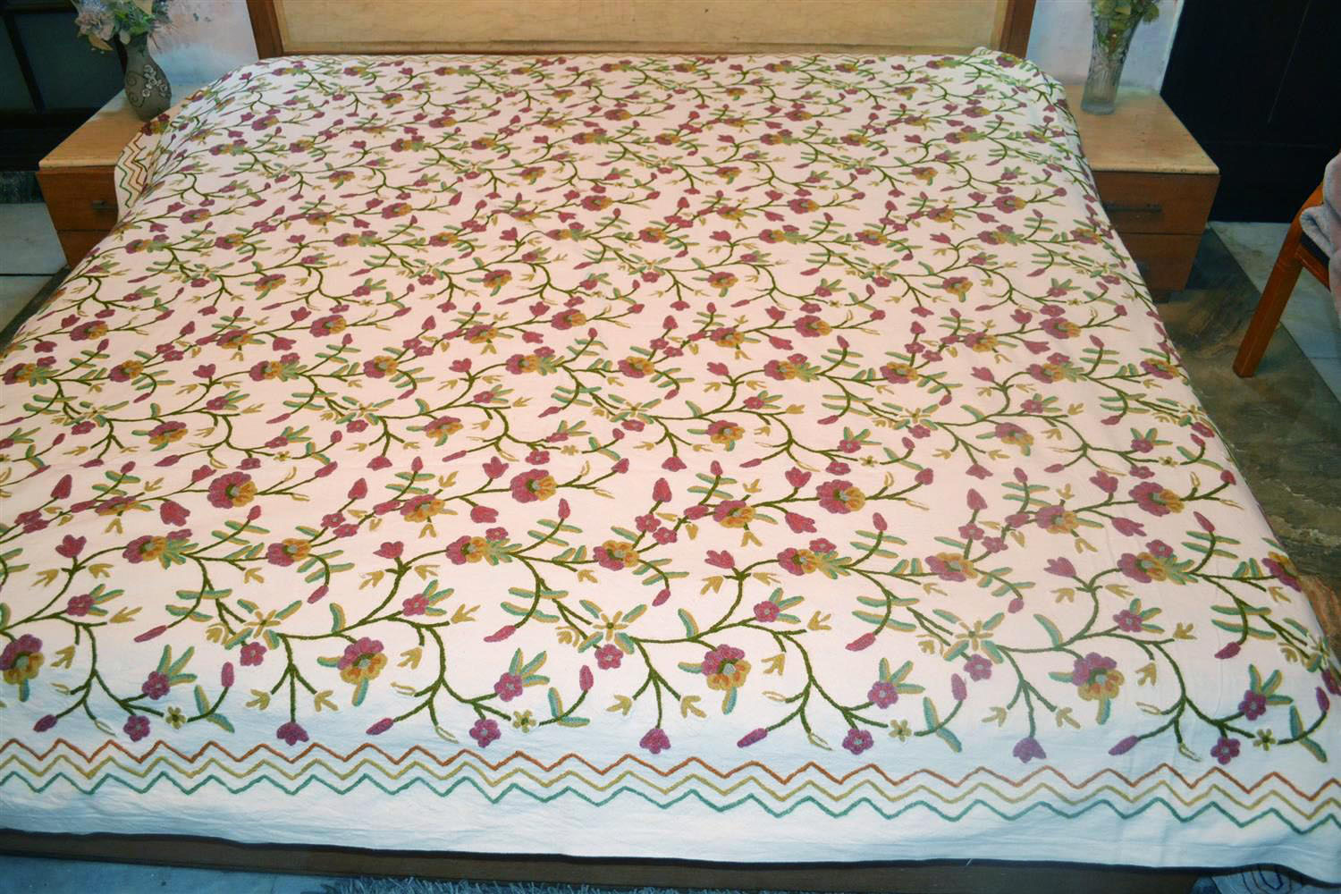 Pashmina Cashmere Kashmir Crewel Embroidered Bedspreads